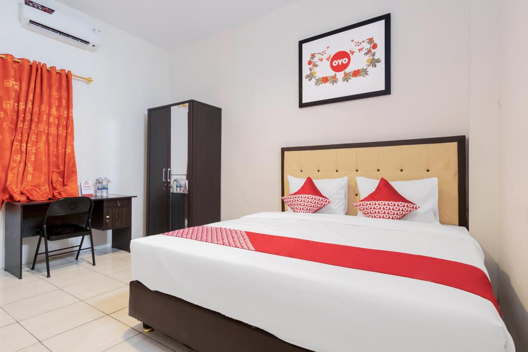 Oyo 622 Bakti Homestay Medan Exterior photo